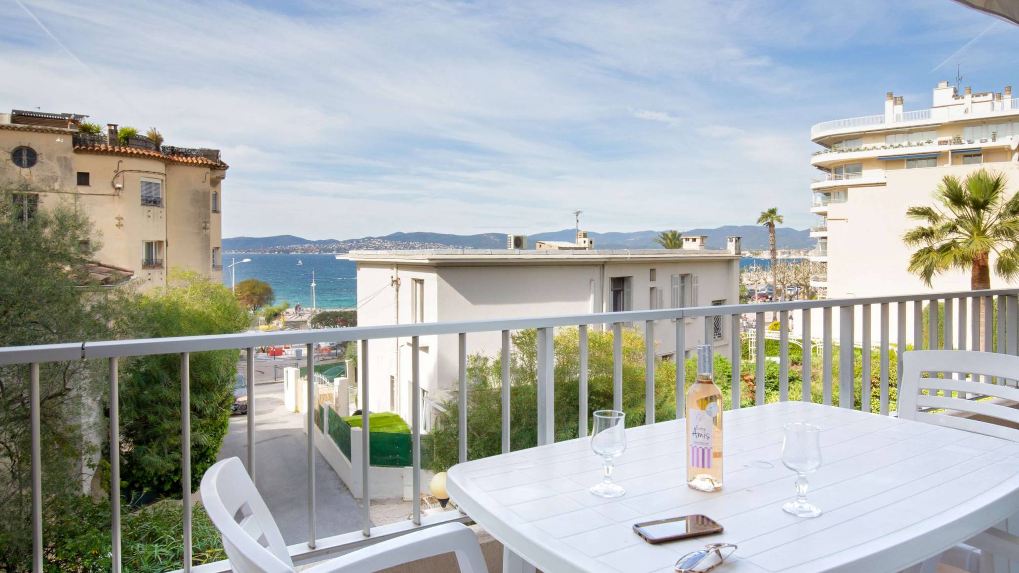 vacances-saint-raphael-residence-les-cedres
